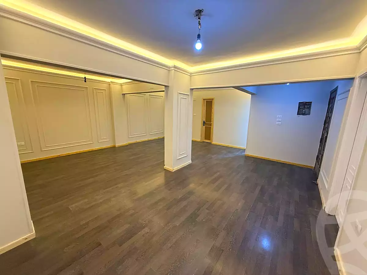 https://aqarmap.com.eg/en/listing/7225323-for-sale-cairo-helwan-azam-mosque-st