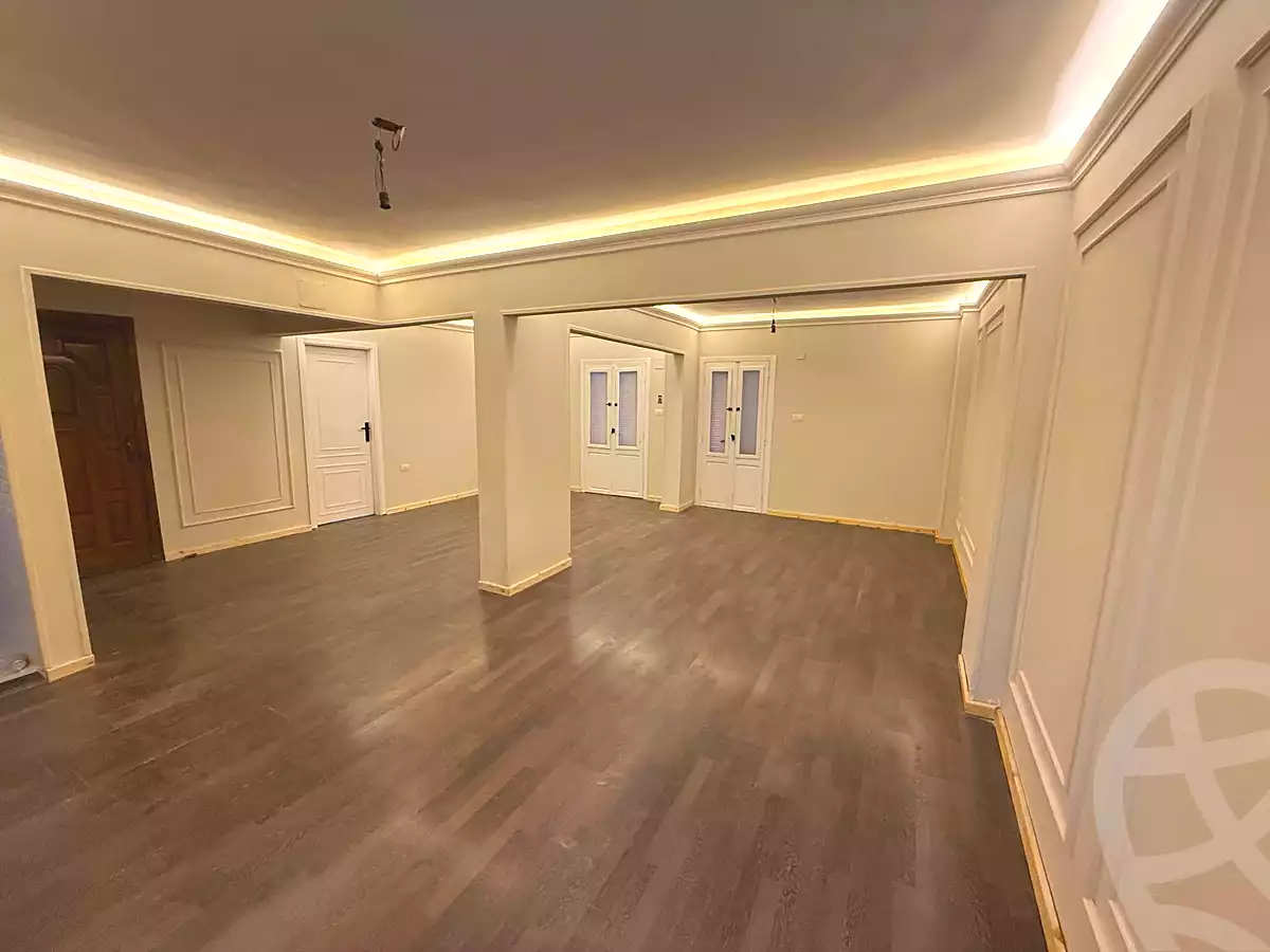 https://aqarmap.com.eg/en/listing/7225323-for-sale-cairo-helwan-azam-mosque-st