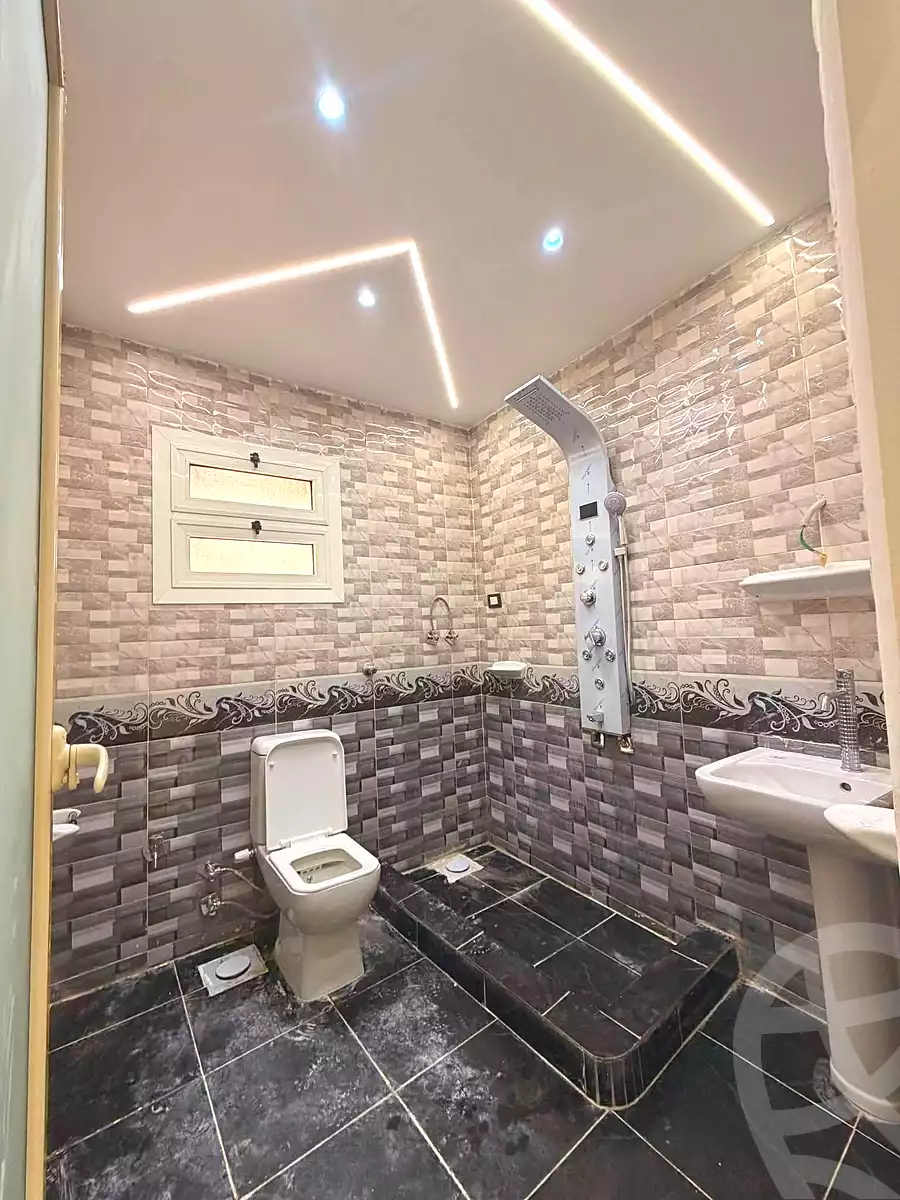 https://aqarmap.com.eg/en/listing/7225294-for-sale-alexandria-lsywf-el-falki
