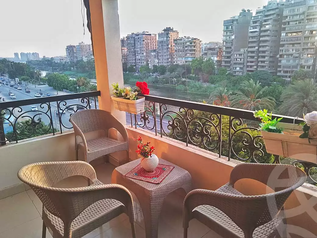 https://aqarmap.com.eg/ar/listing/7225435-for-rent-cairo-manial-kwrnysh-lmnyl