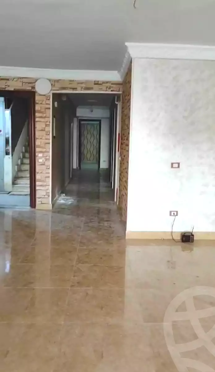https://aqarmap.com.eg/ar/listing/7225656-for-rent-cairo-ain-shams-jsr-lswys