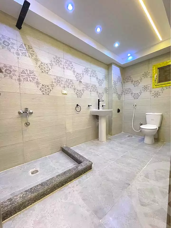 https://aqarmap.com.eg/ar/listing/7226197-for-sale-alexandria-al-agamy-lbytsh-bianchiii-el-bashwat-st