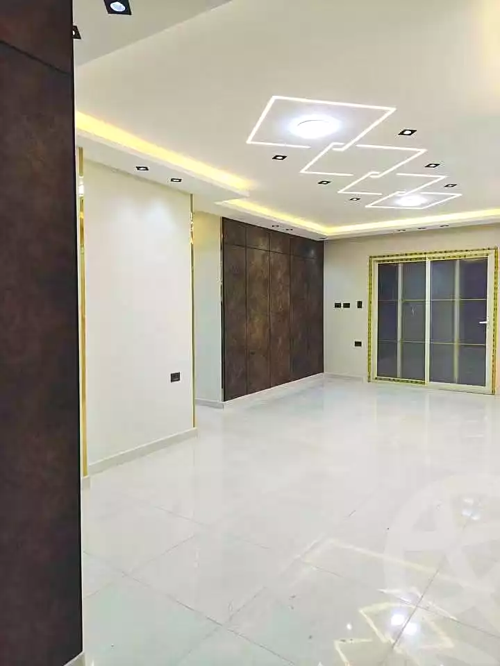 https://aqarmap.com.eg/ar/listing/7226269-for-sale-alexandria-al-agamy-el-hanouvel