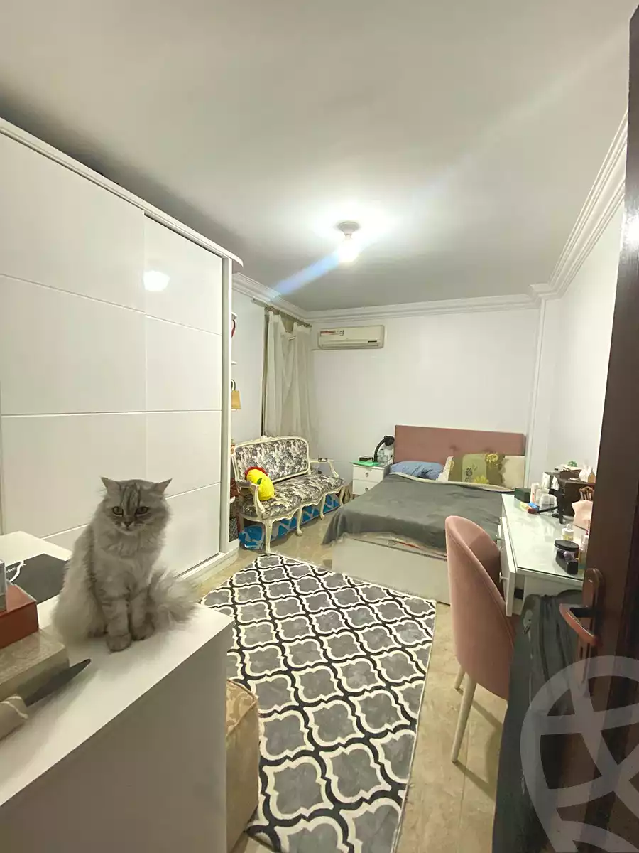 https://aqarmap.com.eg/ar/listing/7226308-for-sale-cairo-6th-of-october-el-ahyaa-neighborhood-3rd-al-hay-al-thalith-st