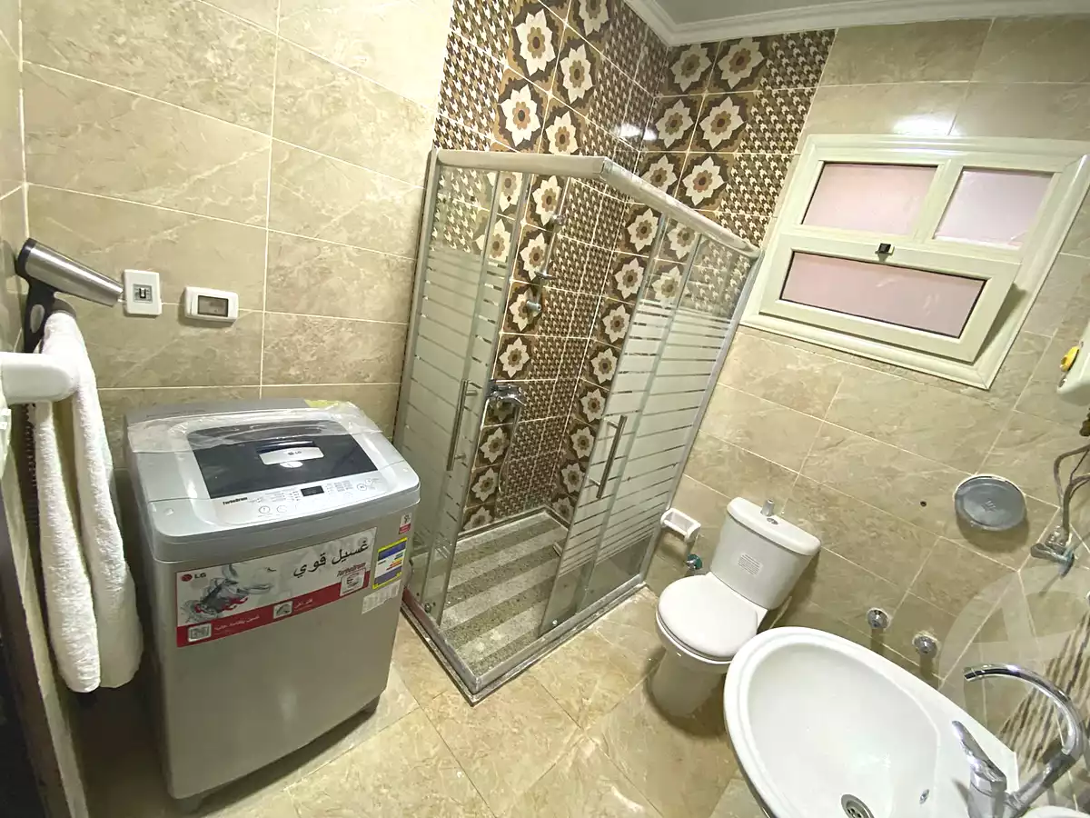 https://aqarmap.com.eg/en/listing/7226369-for-rent-cairo-6th-of-october-compounds-jn-ktwbr
