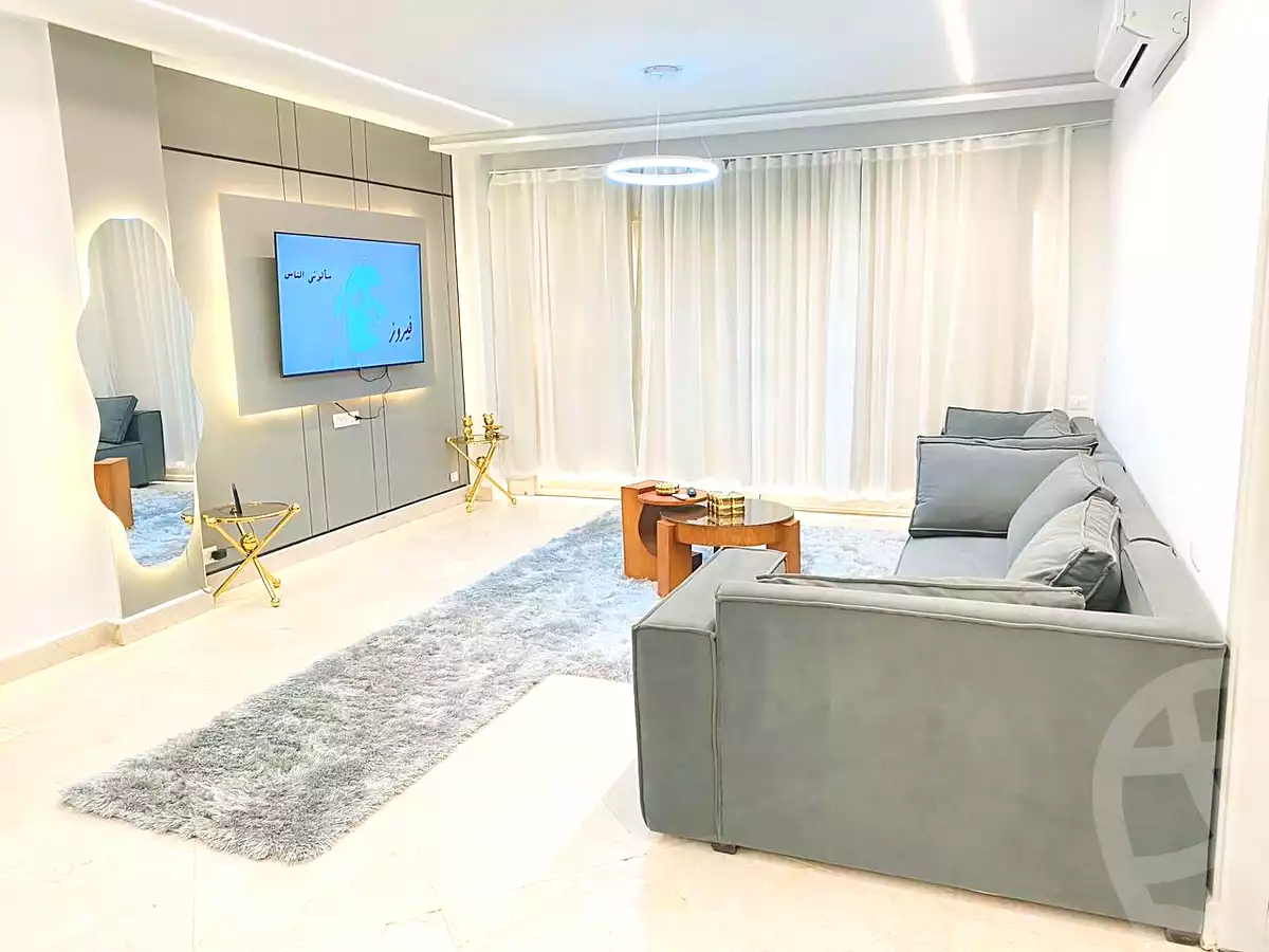 https://aqarmap.com.eg/ar/listing/7226429-for-rent-cairo-el-sheikh-zayed-city-compounds-beverly-hills