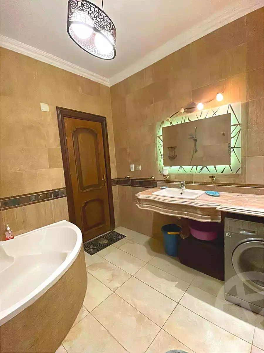 https://aqarmap.com.eg/ar/listing/7226472-for-rent-cairo-el-sheikh-zayed-city-compounds-beverly-hills