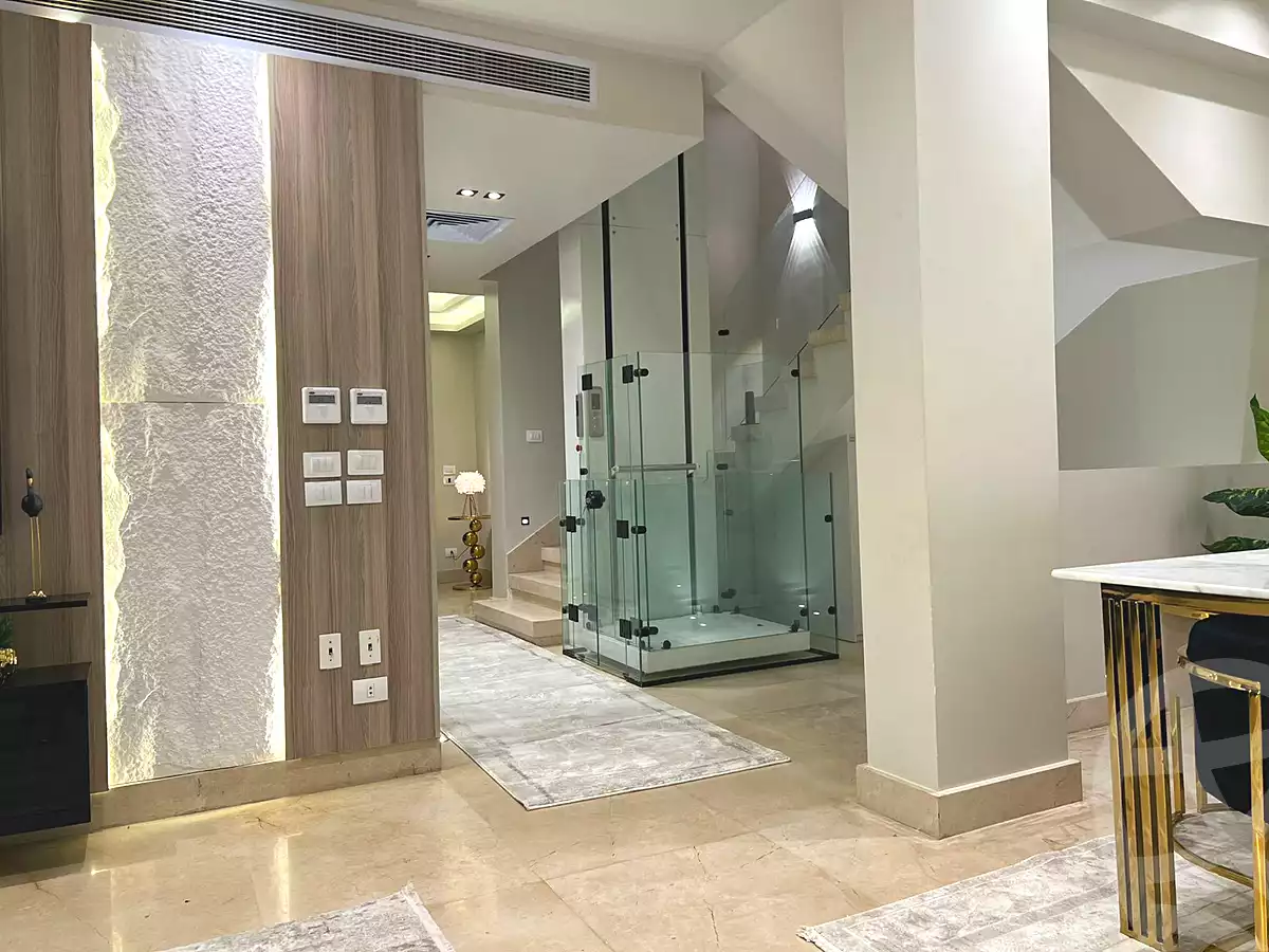 https://aqarmap.com.eg/en/listing/7226632-for-rent-cairo-new-cairo-compounds-hyde-park