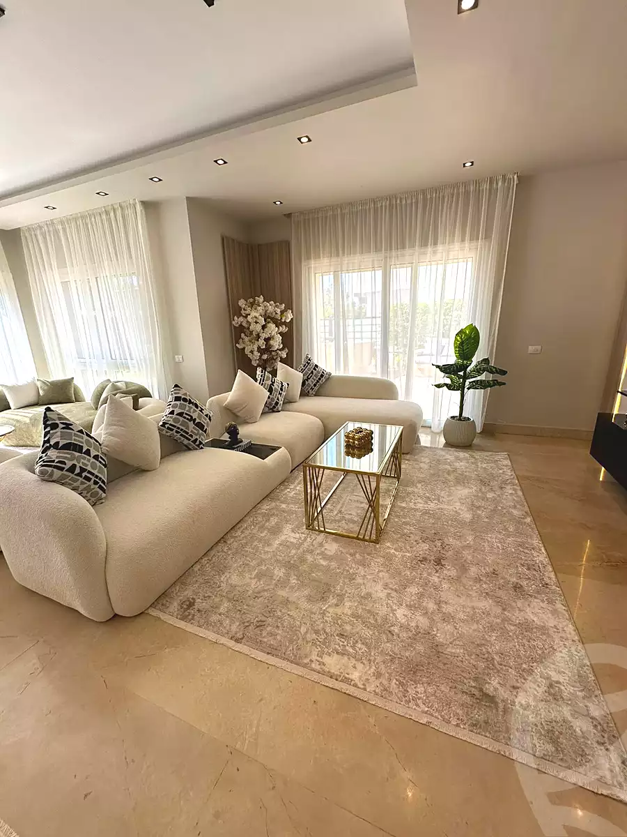 https://aqarmap.com.eg/en/listing/7226632-for-rent-cairo-new-cairo-compounds-hyde-park