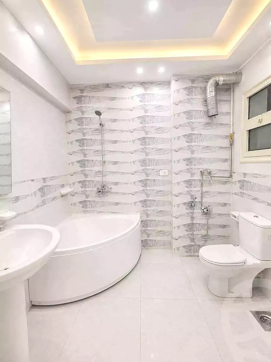 https://aqarmap.com.eg/en/listing/7226821-for-sale-alexandria-miami-shr-jml-bd-lnsr