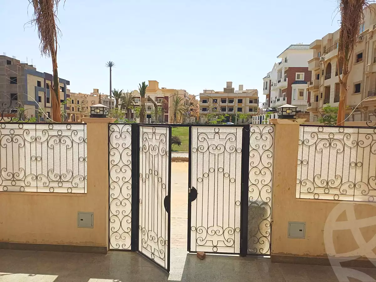 https://aqarmap.com.eg/en/listing/7226830-for-sale-cairo-new-cairo-el-kornfol-el-kornfol-10