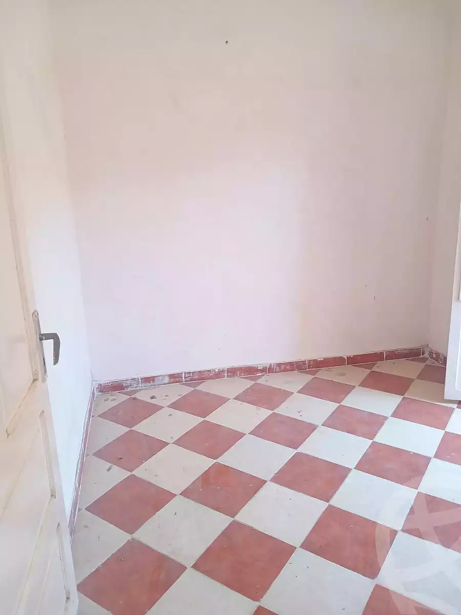 https://aqarmap.com.eg/en/listing/7226998-for-sale-alexandria-al-agamy-el-hanouvel