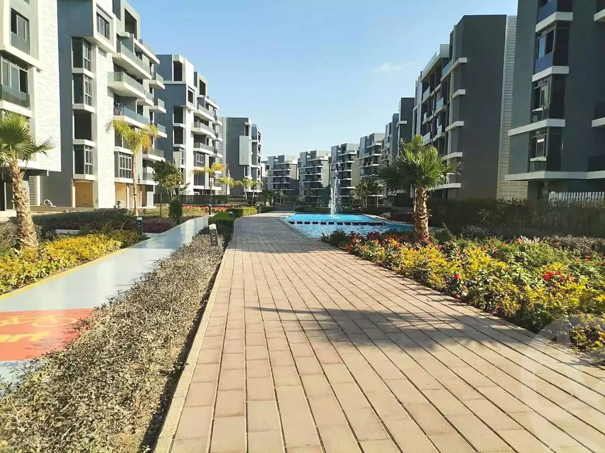 https://aqarmap.com.eg/ar/listing/7226965-for-sale-cairo-6th-of-october-hadaeq-october-compounds-sun-capital