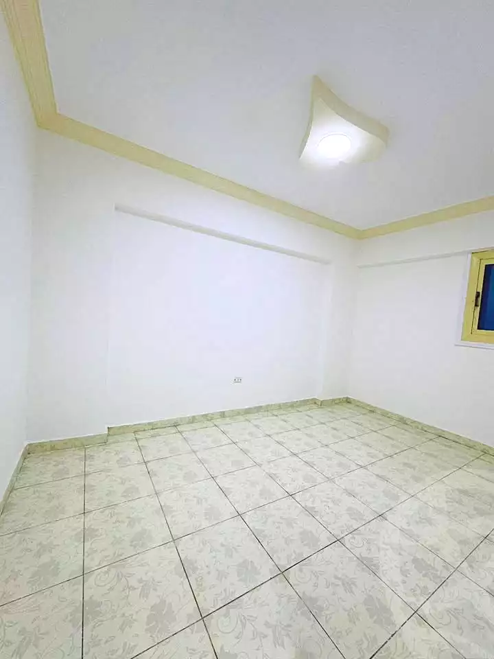 https://aqarmap.com.eg/ar/listing/7227029-for-sale-alexandria-al-agamy-shataa-el-nakheel