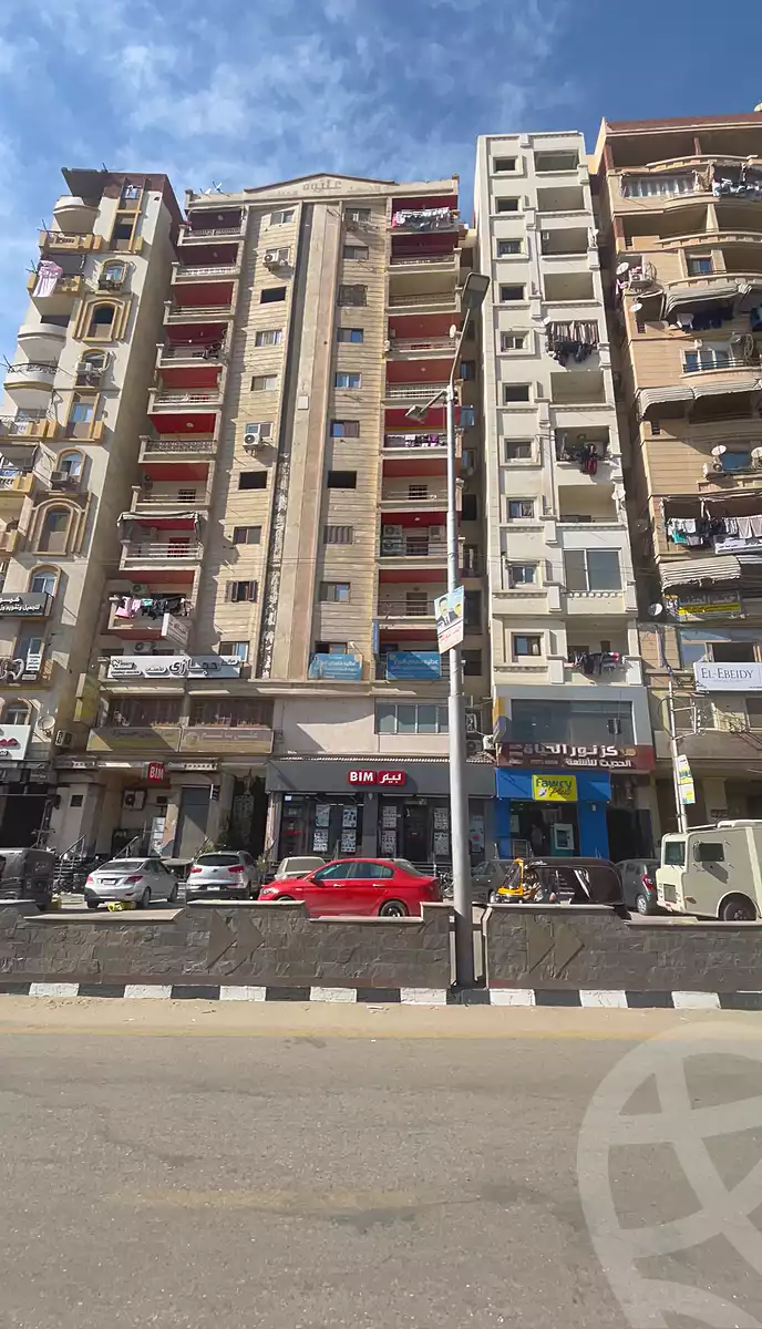 https://aqarmap.com.eg/en/listing/7227101-for-sale-dakahlia-mansoura-jdyl-kanat-al-sweis-st