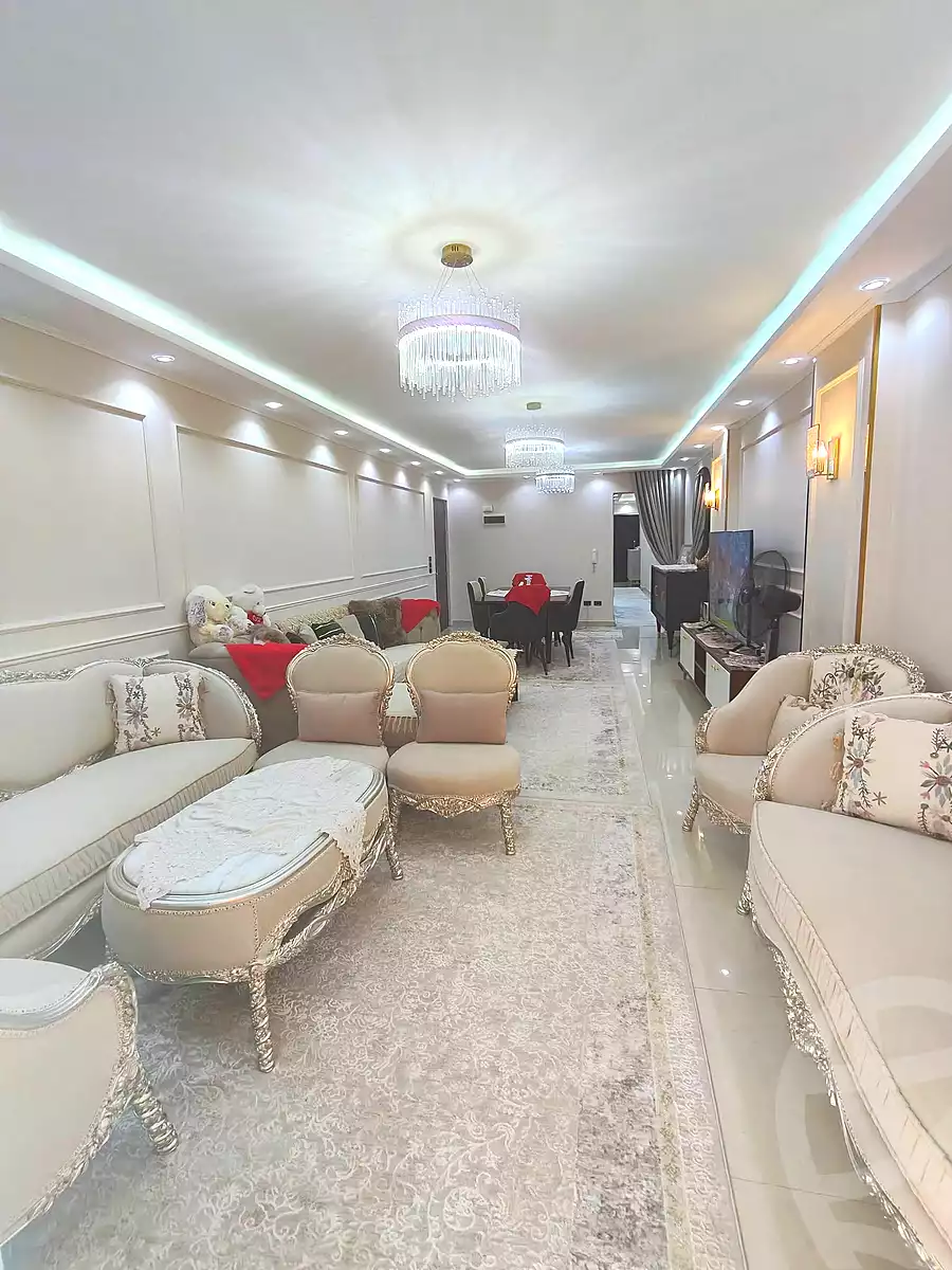 https://aqarmap.com.eg/ar/listing/7227126-for-sale-alexandria-sydy-bshr
