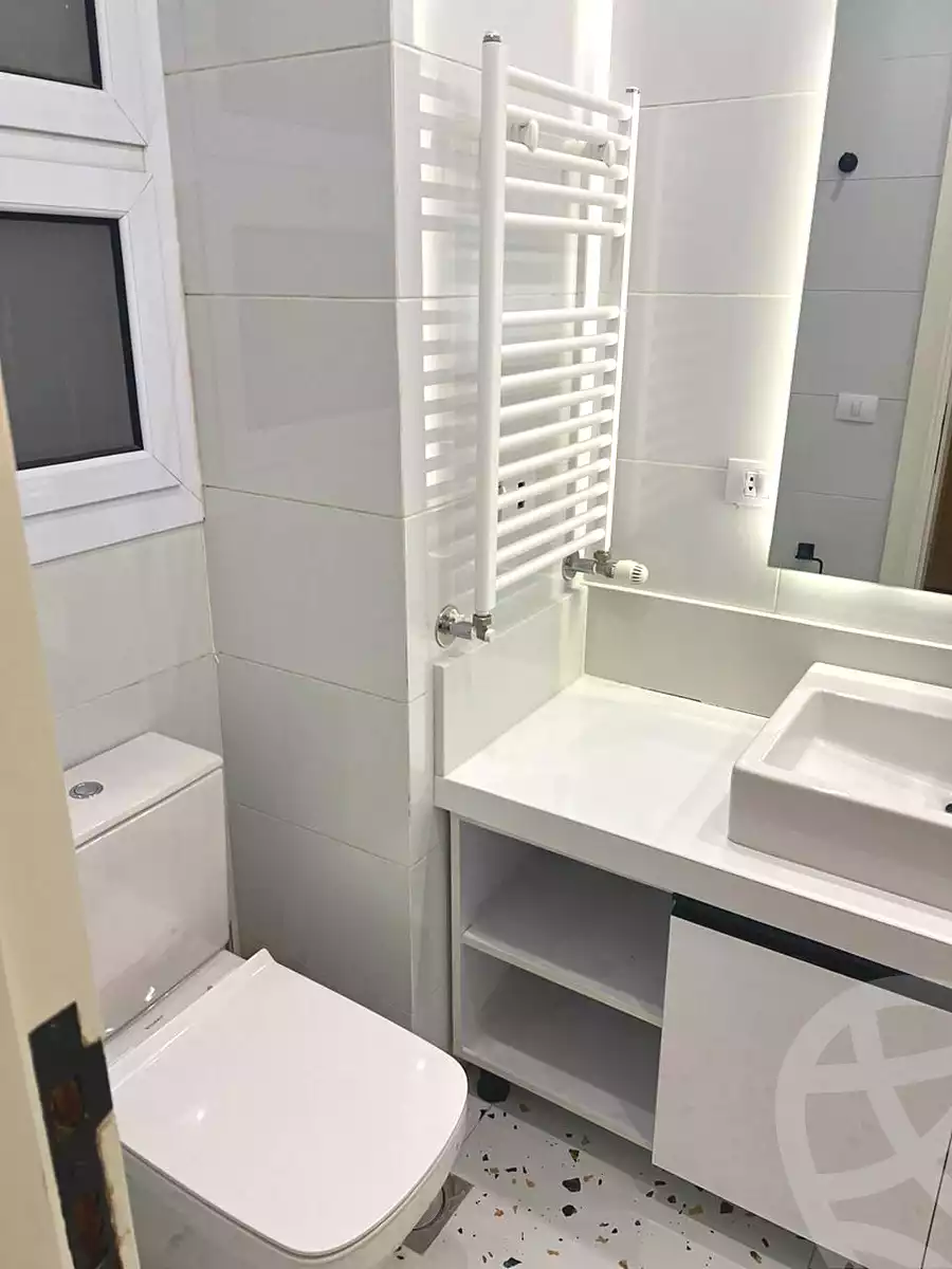 https://aqarmap.com.eg/en/listing/7227178-for-rent-cairo-new-cairo-compounds-hyde-park-centre-ville-hyde-park