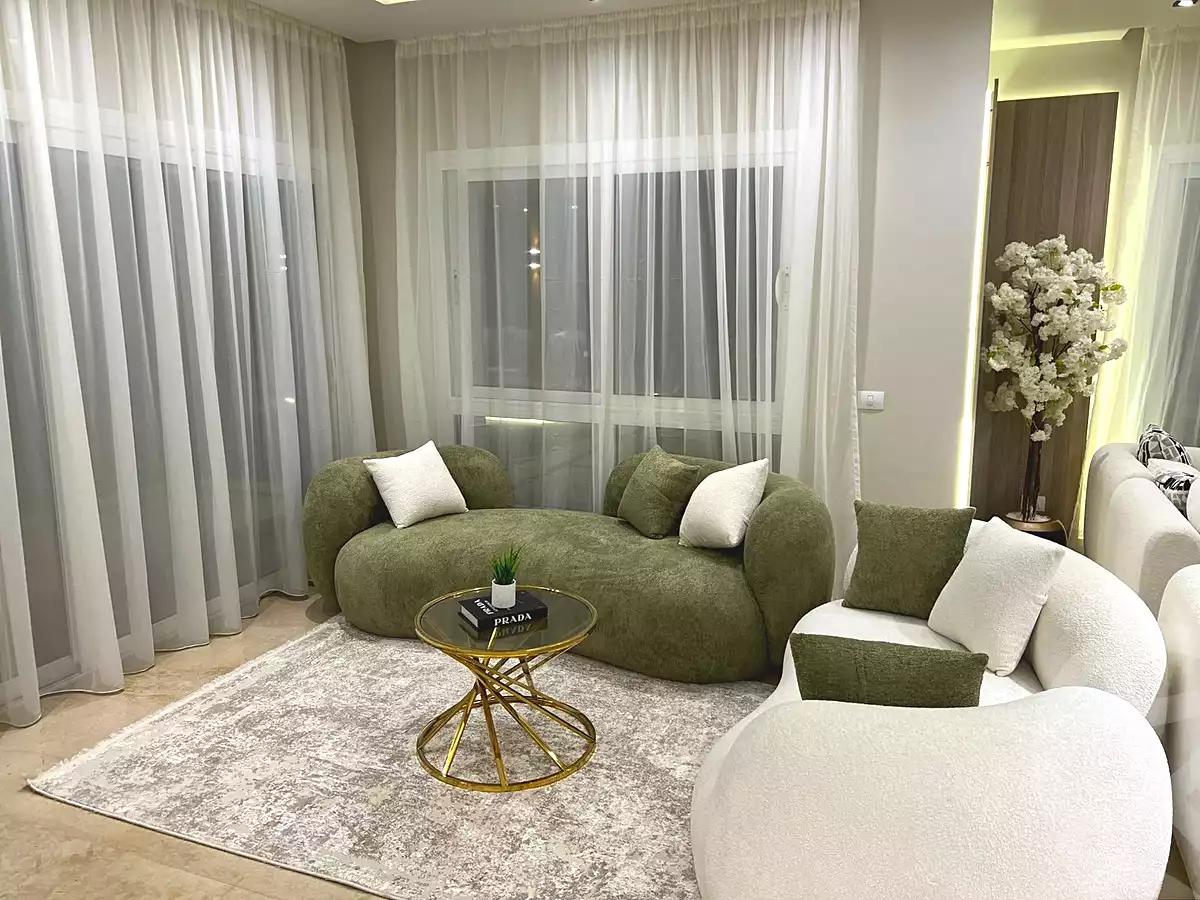 https://aqarmap.com.eg/en/listing/7227178-for-rent-cairo-new-cairo-compounds-hyde-park-centre-ville-hyde-park