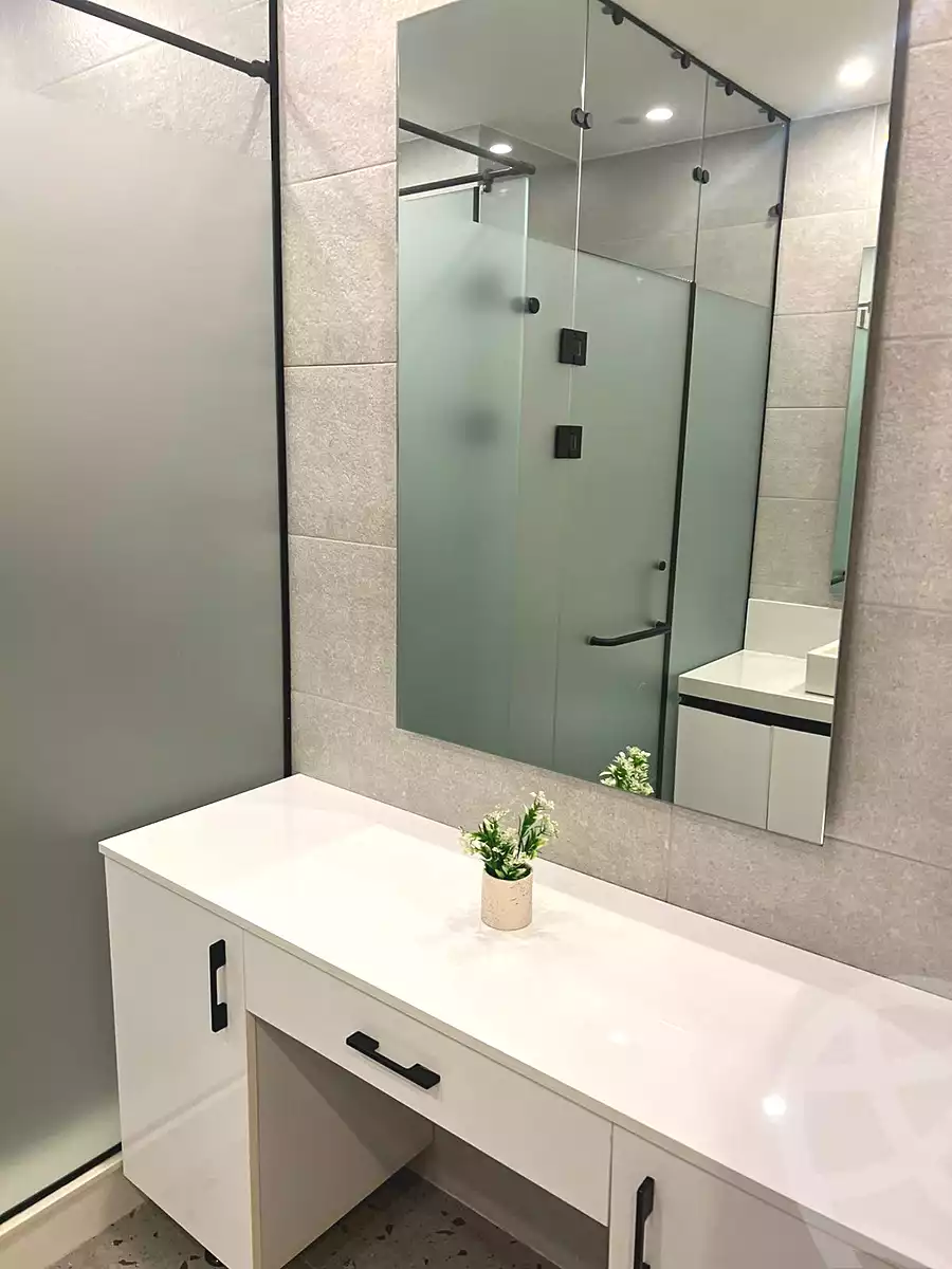 https://aqarmap.com.eg/en/listing/7227178-for-rent-cairo-new-cairo-compounds-hyde-park-centre-ville-hyde-park