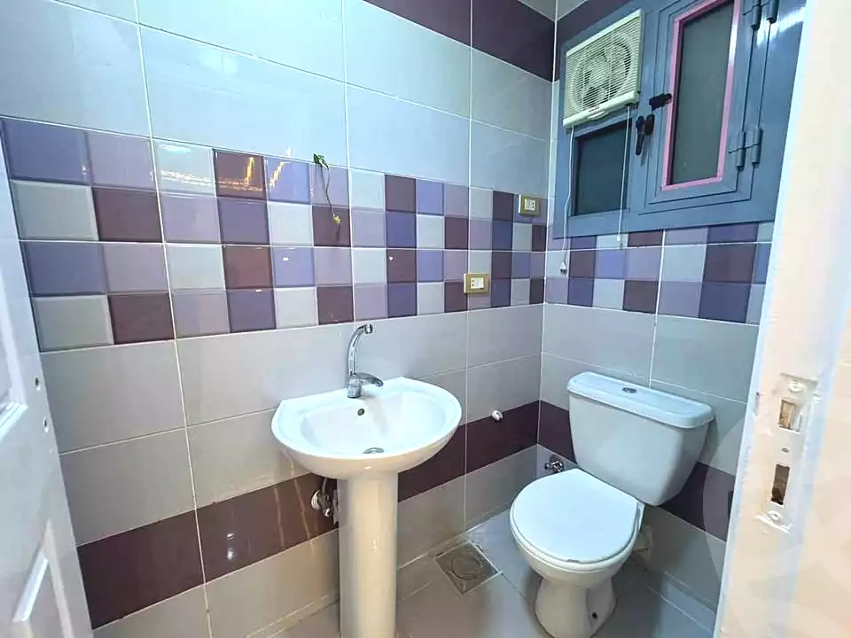 https://aqarmap.com.eg/ar/listing/7227250-for-sale-alexandria-sydy-bshr-sydy-bshr-bhry-shr-mhmwd-l-yswy