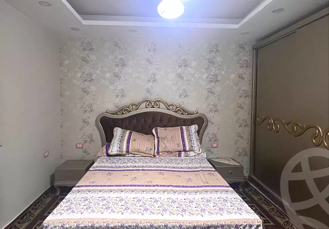 https://aqarmap.com.eg/ar/listing/7227275-for-sale-cairo-helwan-kwrnysh-hlwn