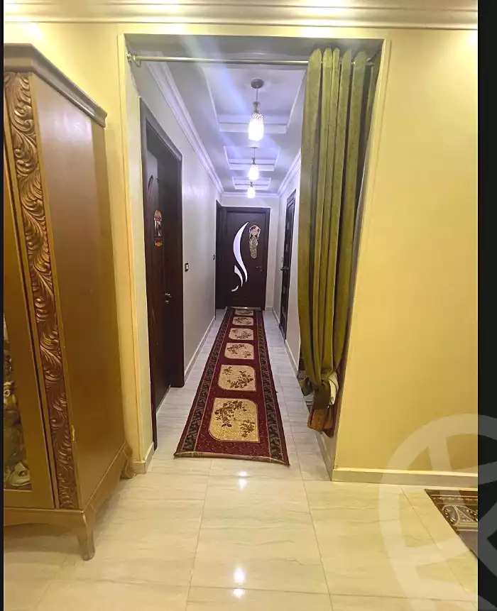 https://aqarmap.com.eg/ar/listing/7227275-for-sale-cairo-helwan-kwrnysh-hlwn