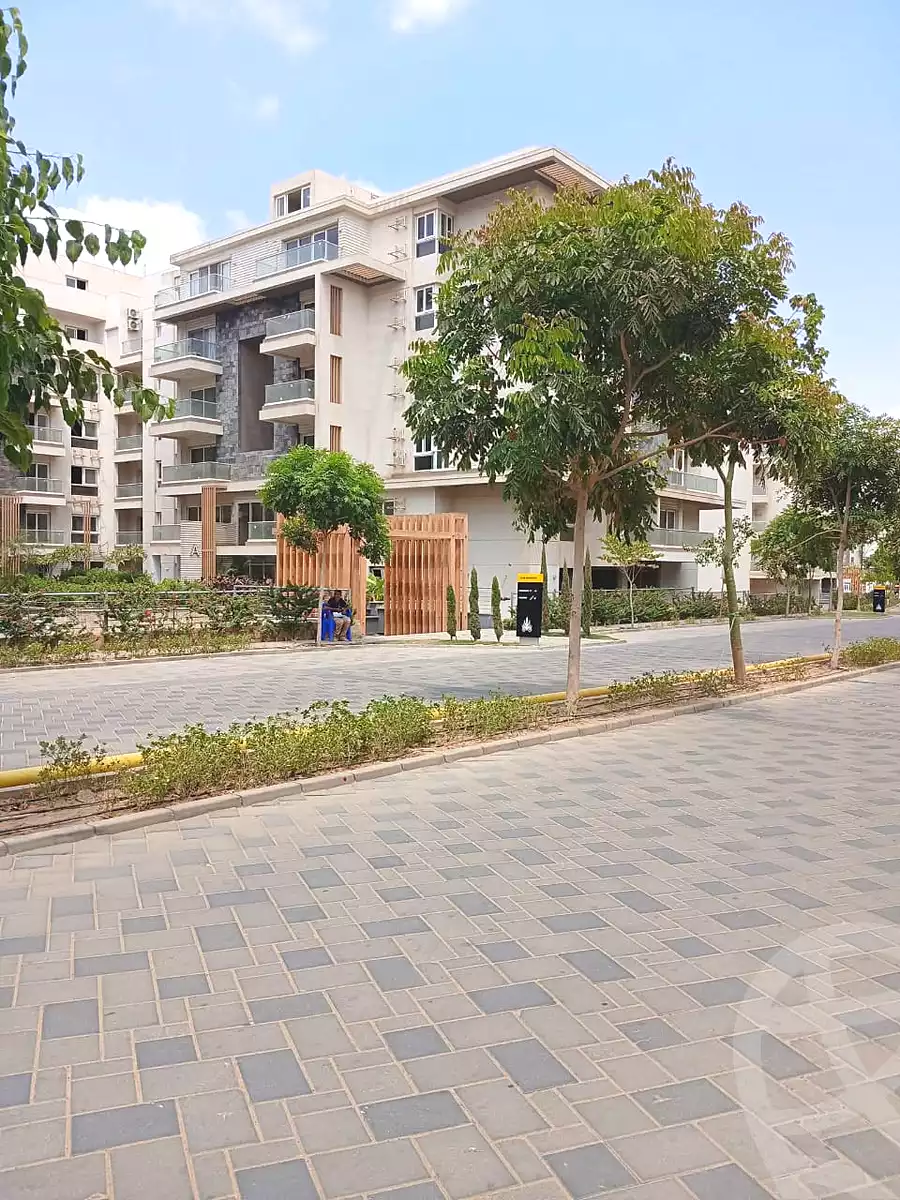https://aqarmap.com.eg/ar/listing/7227413-for-sale-cairo-new-cairo-compounds-mwntn-fyw-y-syty-mountain-park-mountain-view-icity