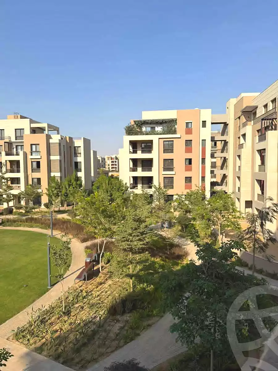 https://aqarmap.com.eg/en/listing/7227448-for-sale-cairo-new-cairo-compounds-district-5-d-park-district-5-compound-marakez