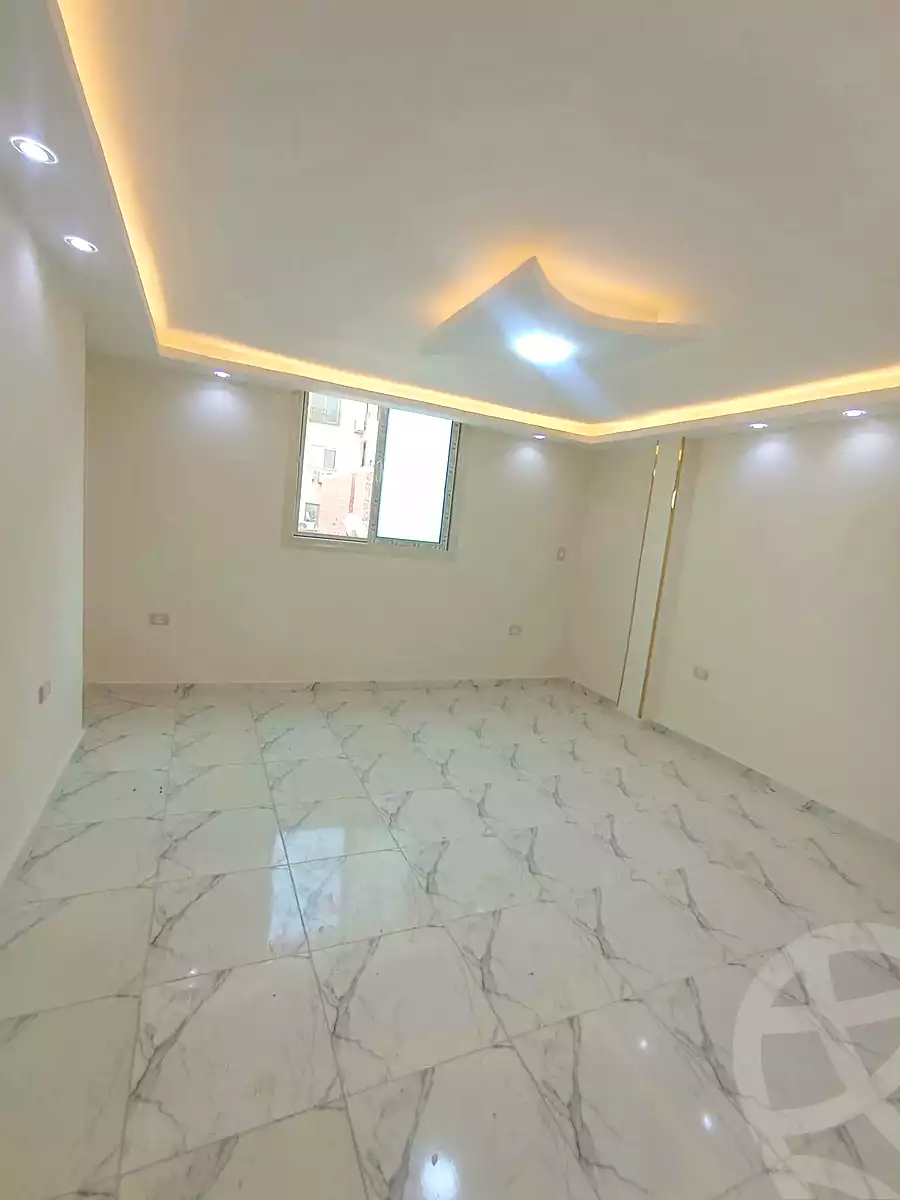 https://aqarmap.com.eg/ar/listing/7227559-for-sale-cairo-helwan-mohamed-sayed-ahmed-st