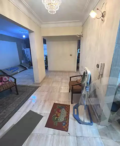 https://aqarmap.com.eg/ar/listing/7227836-for-rent-alexandria-miami-shr-jml-bd-lnsr