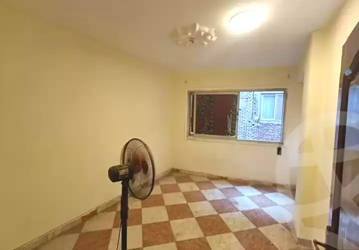 https://aqarmap.com.eg/ar/listing/7227975-for-sale-cairo-ain-shams-jsr-lswys