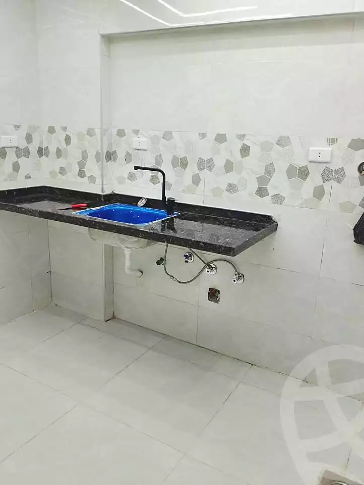 https://aqarmap.com.eg/ar/listing/7228073-for-sale-alexandria-al-agamy-el-hanouvel