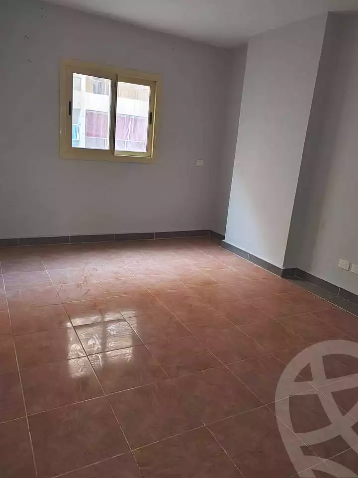 https://aqarmap.com.eg/en/listing/7228179-for-rent-alexandria-el-montazah