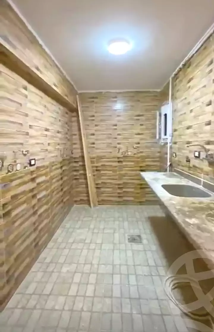 https://aqarmap.com.eg/ar/listing/7228200-for-sale-alexandria-lsywf-el-falki