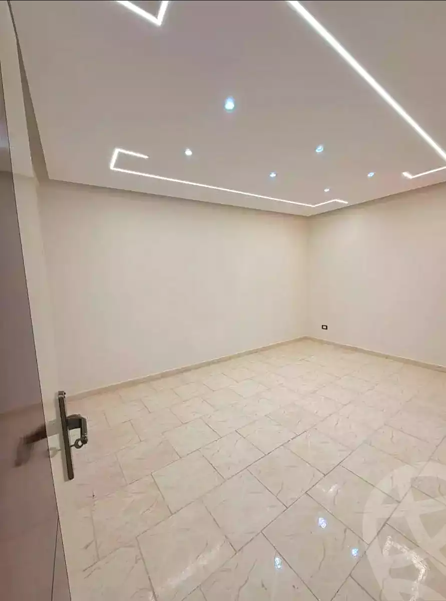 https://aqarmap.com.eg/ar/listing/7228252-for-sale-alexandria-lsywf-el-falki