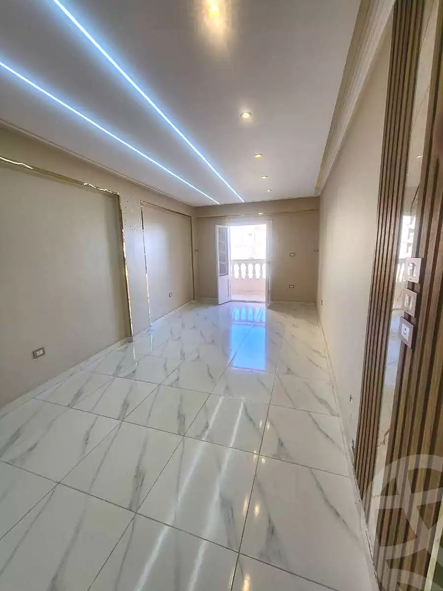 https://aqarmap.com.eg/ar/listing/7228411-for-sale-alexandria-lsywf-el-falki