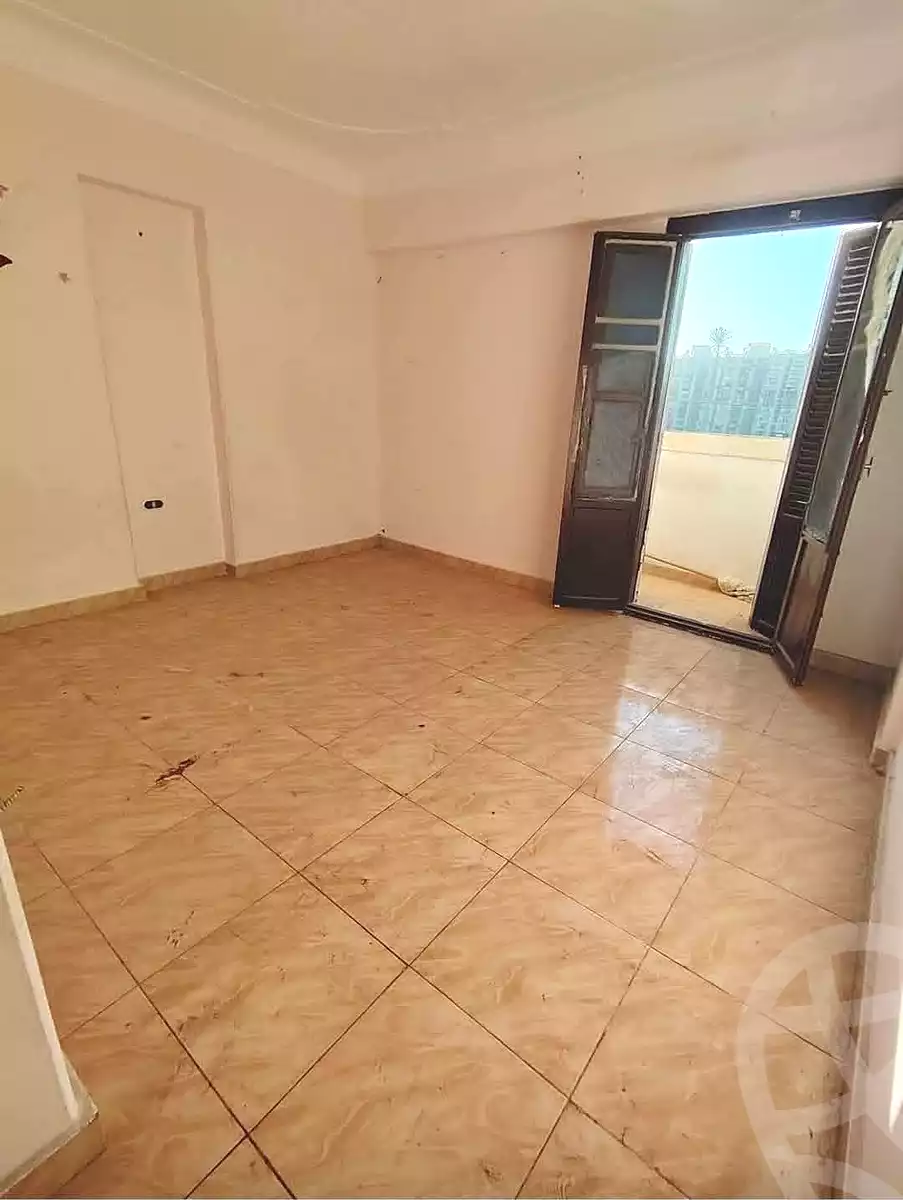 https://aqarmap.com.eg/ar/listing/7228483-for-sale-alexandria-lsywf-el-falki