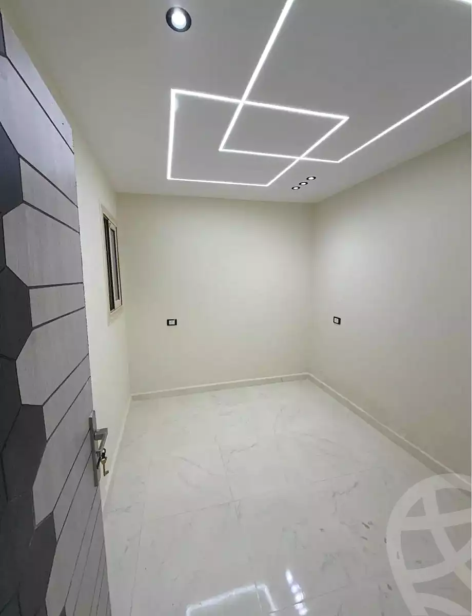 https://aqarmap.com.eg/en/listing/7228536-for-sale-alexandria-al-agamy-lbytsh-shahr-al-assal-st
