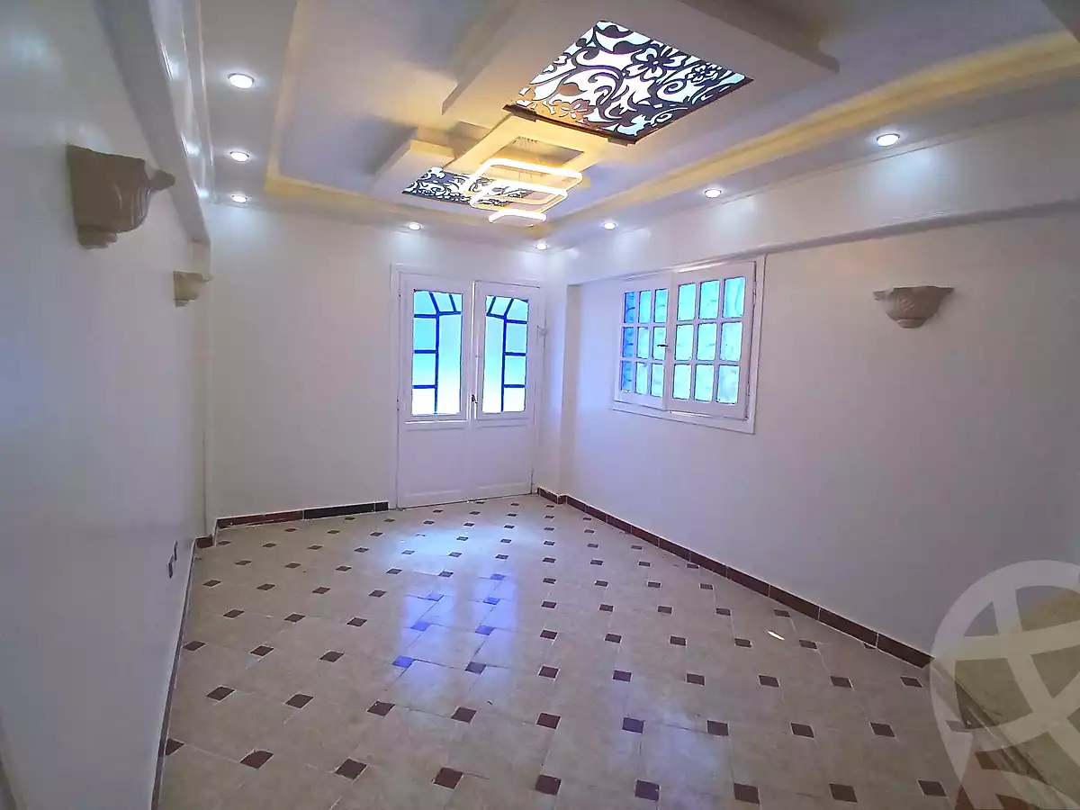 https://aqarmap.com.eg/ar/listing/7228507-for-sale-alexandria-al-agamy-shataa-el-nakheel-no-8-st