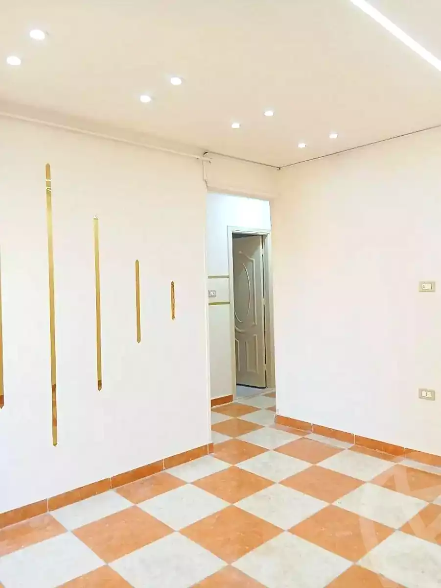 https://aqarmap.com.eg/ar/listing/7228594-for-sale-alexandria-el-asafra-shr-45