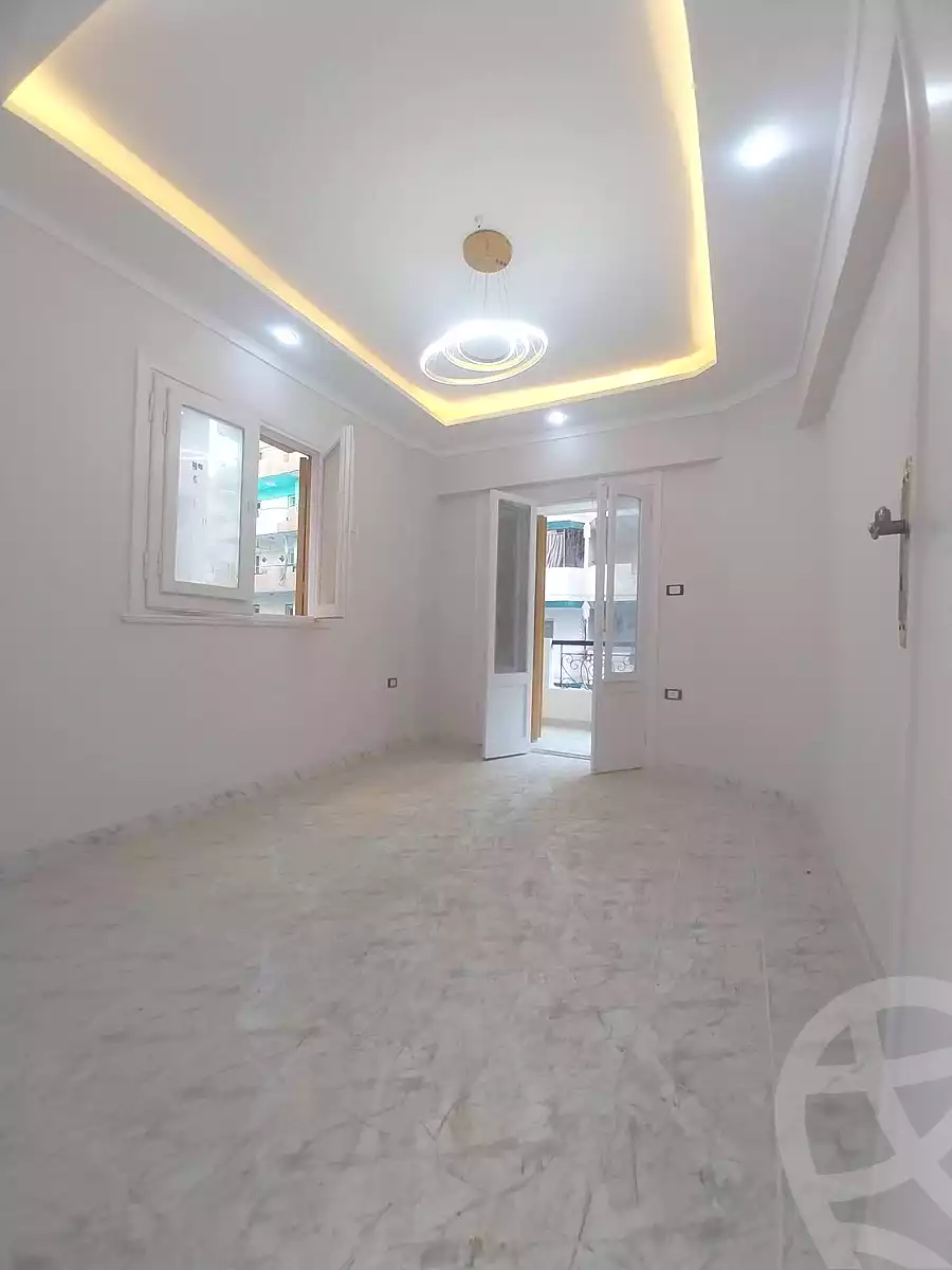 https://aqarmap.com.eg/ar/listing/7228812-for-sale-alexandria-al-agamy-shataa-el-nakheel