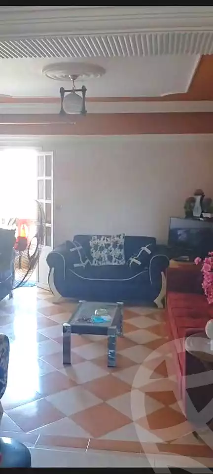 https://aqarmap.com.eg/ar/listing/7228948-for-sale-alexandria-el-asafra-shr-45