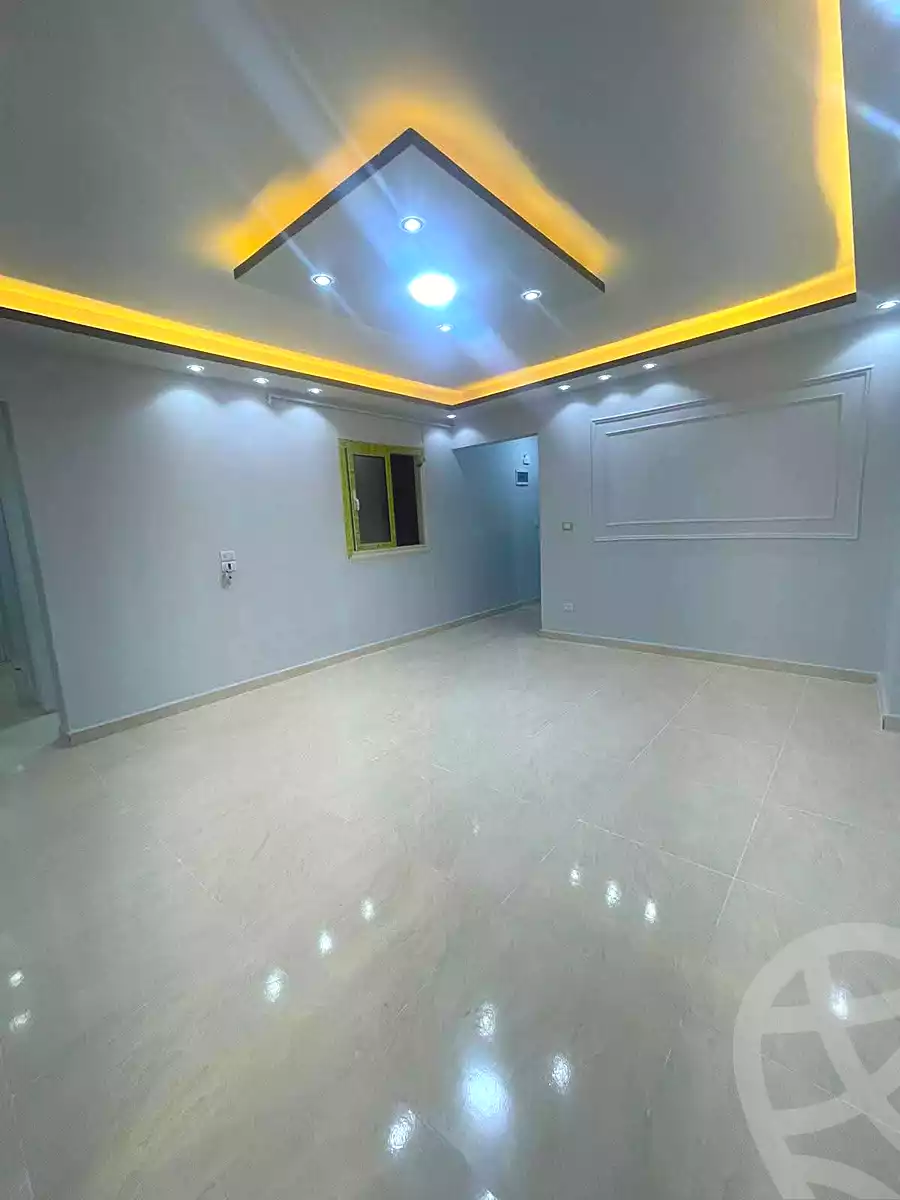https://aqarmap.com.eg/ar/listing/7229096-for-sale-alexandria-miami-mahmoud-el-isawy-st