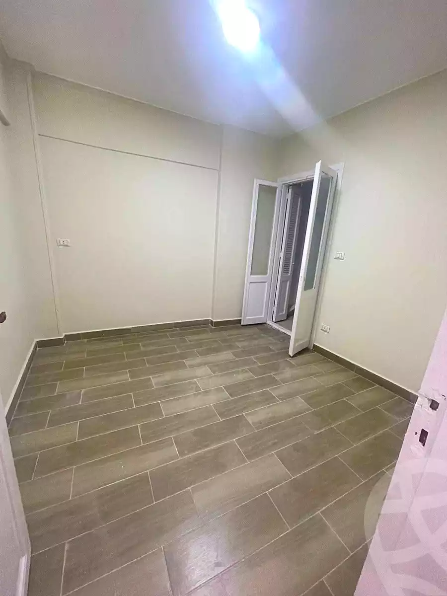 https://aqarmap.com.eg/ar/listing/7229096-for-sale-alexandria-miami-mahmoud-el-isawy-st