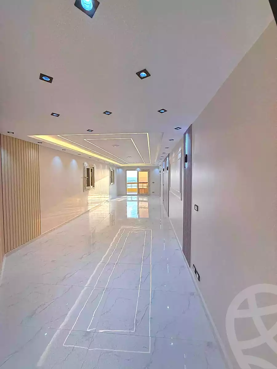 https://aqarmap.com.eg/ar/listing/7229211-for-sale-alexandria-sydy-bshr-sydy-bshr-bhry