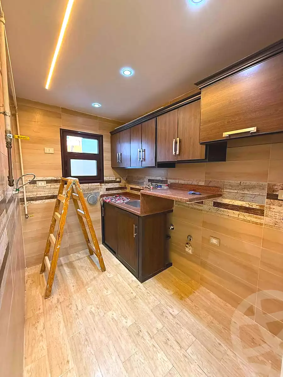 https://aqarmap.com.eg/ar/listing/7229303-for-sale-alexandria-miami-el-sayed-radwan-st