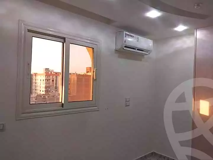 https://aqarmap.com.eg/ar/listing/7229501-for-sale-cairo-helwan-helwan-el-sharkeya-ryad-pasha-st