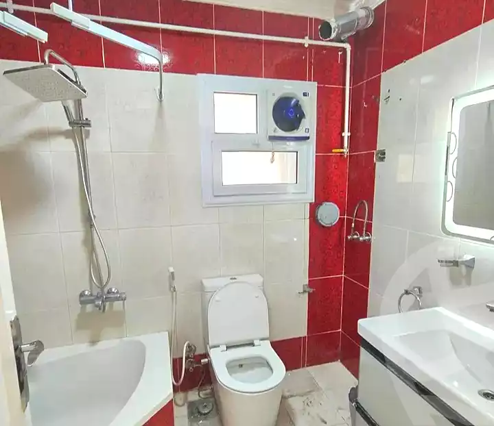 https://aqarmap.com.eg/ar/listing/7229546-for-sale-alexandria-miami-el-sebaey-st