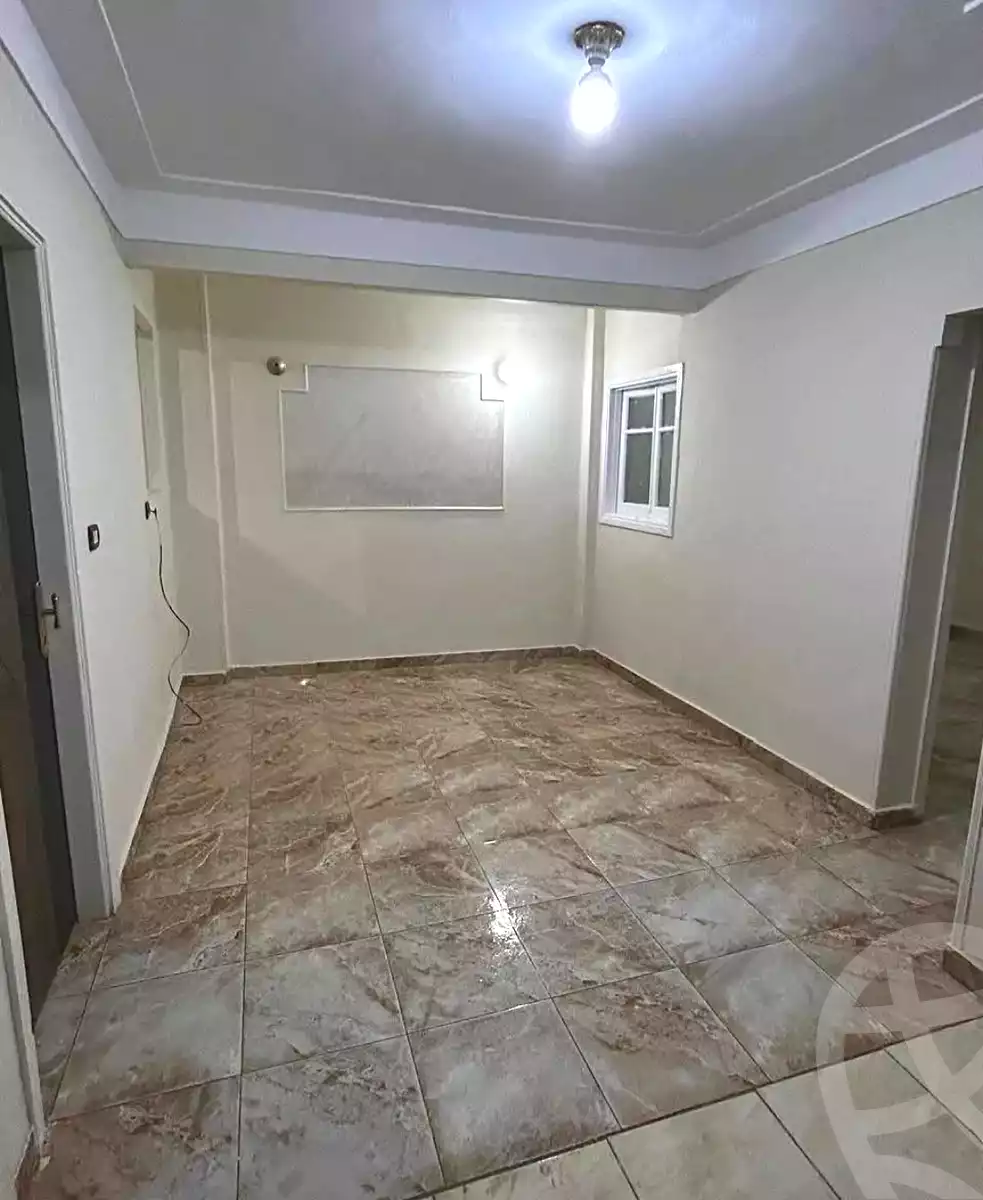 https://aqarmap.com.eg/ar/listing/7229587-for-rent-alexandria-el-asafra-shr-mlk-hfny
