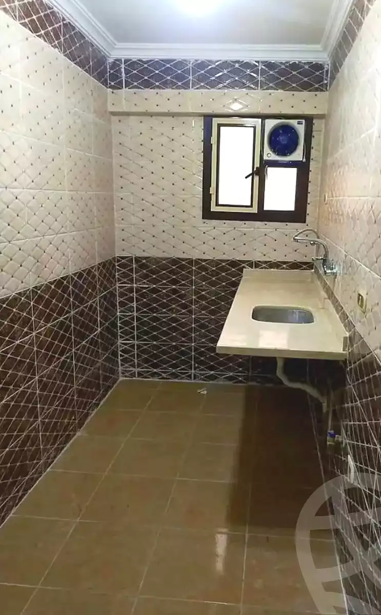 https://aqarmap.com.eg/en/listing/7229767-for-rent-alexandria-lsywf